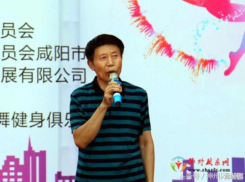 想知道关小雨在CF手游中有多少套时装？完整数量独家揭秘！